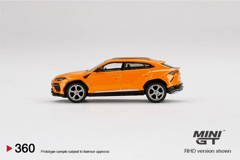 Lamborghini Urus Arancio Borealis